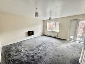 Photo 17- click for photo gallery